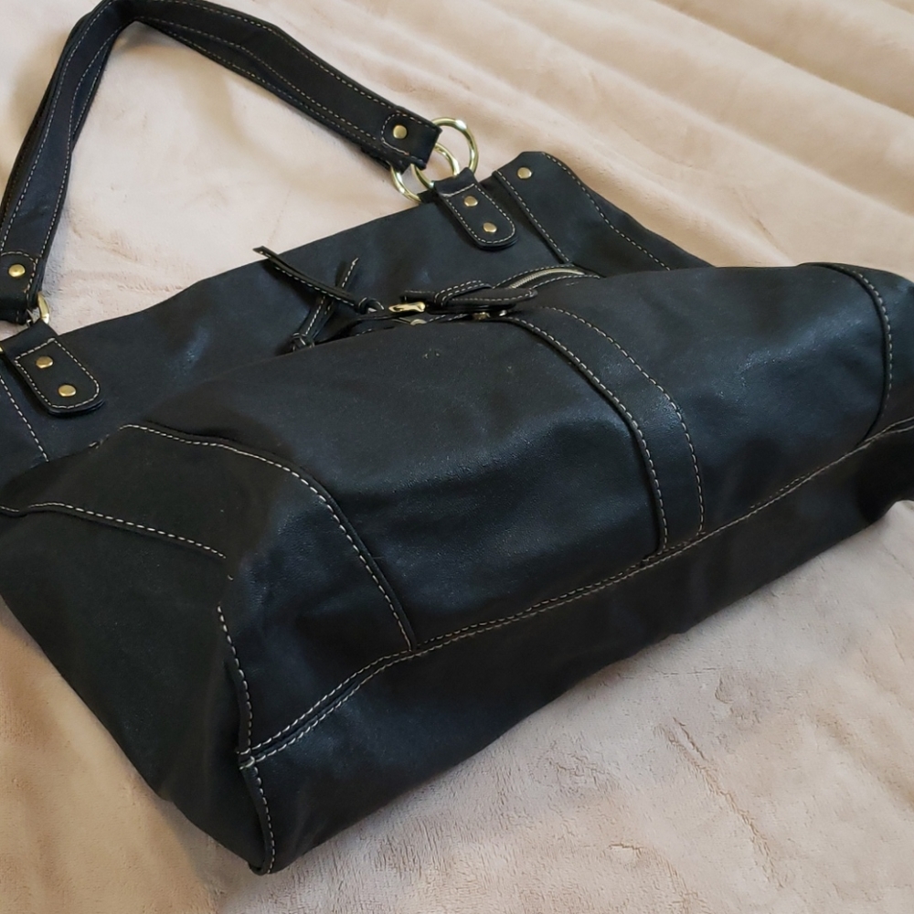 Handbag - Picture 3 of 9